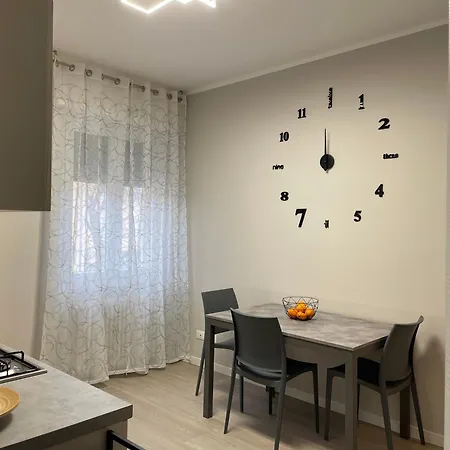 Casa Ari ديسينسانو ديل غاردا