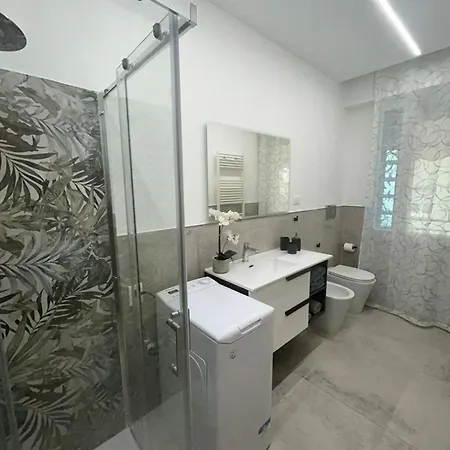 Casa Ari * Ντεζεντσάνο ντελ Γκάρντα